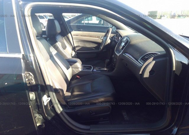 пригнать из сша 2013 CHRYSLER 300 2C3CCAETXDH657343