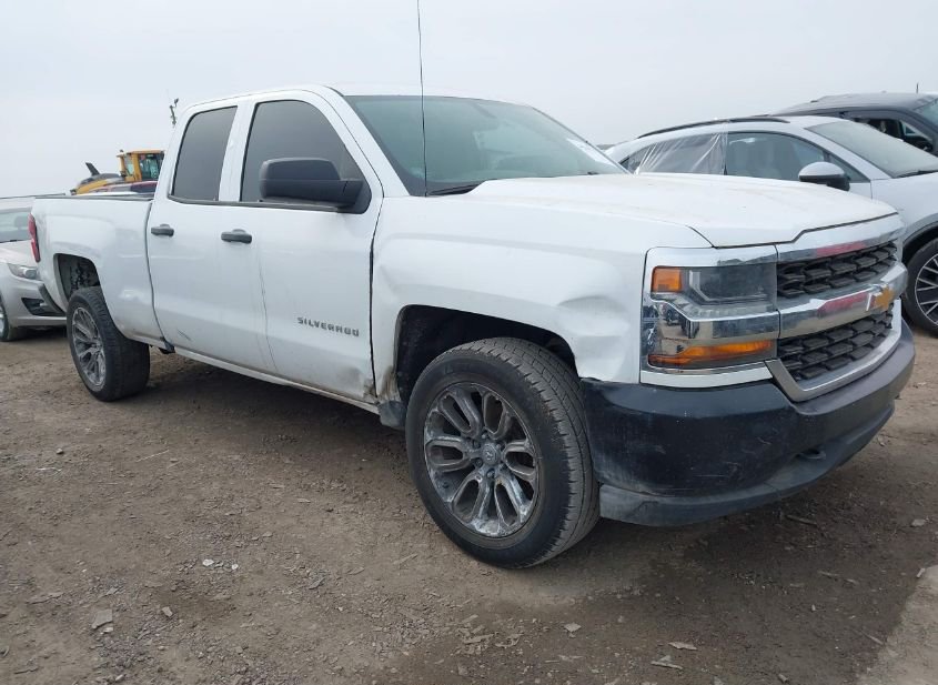 2017 CHEVROLET SILVERADO 1500 WT photo