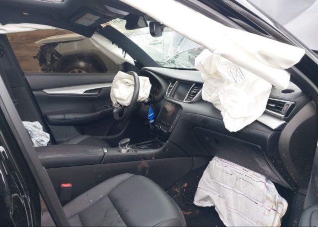 2021 INFINITI QX50(VIN: 3PCAJ5BAXMF112218