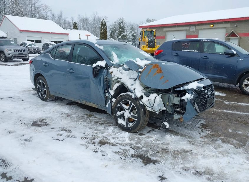 2024 NISSAN SENTRA SV XTRONIC CVT photo