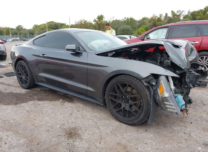 2017 FORD MUSTANG GT photo