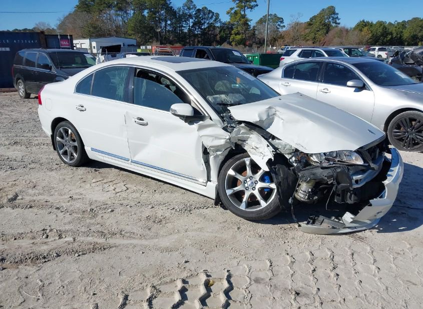 2011 VOLVO S80 T6 photo