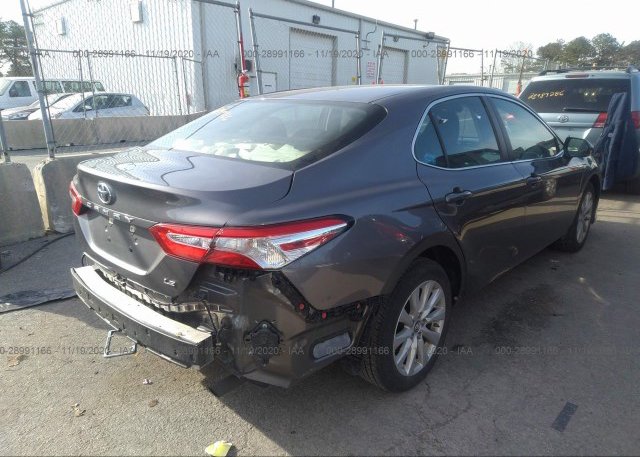 цена в сша 2018 TOYOTA CAMRY 4T1B11HKXJU079569
