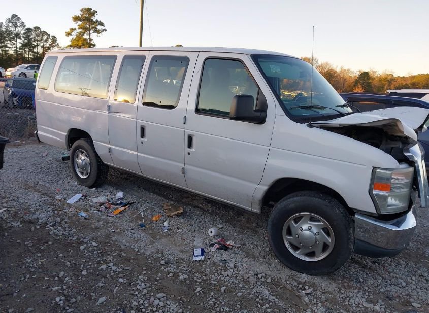 2010 FORD E-350 SUPER DUTY XL/XLT photo