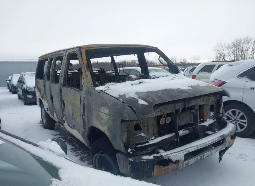 2011 FORD E-350 SUPER DUTY XLT photo