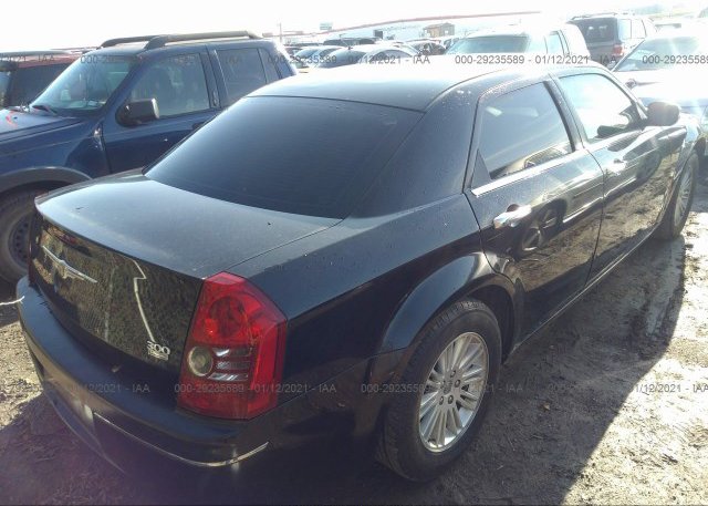 цена в сша 2010 CHRYSLER 300 2C3CA4CD0AH251425
