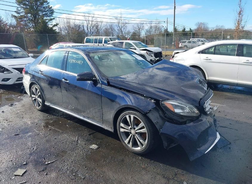 2016 MERCEDES-BENZ E 350 4MATIC photo