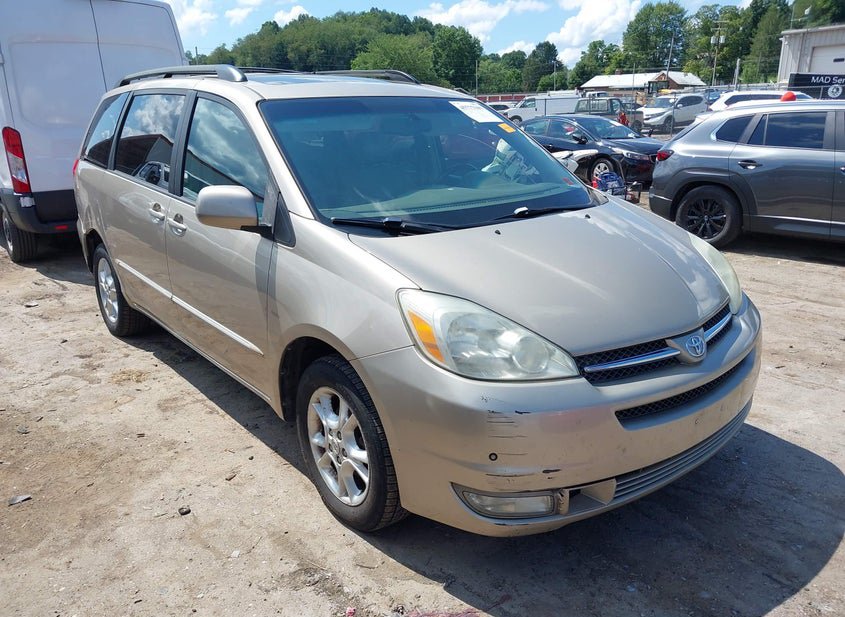 2004 Toyota Sienna 3.3L photo