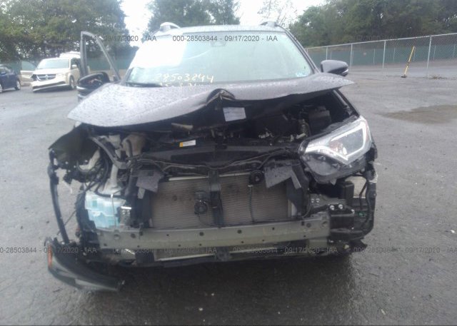 2T3WFREV4JW478100 2018 TOYOTA RAV4