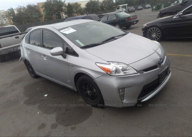 JTDKN3DU3F1981842 2015 TOYOTA PRIUS