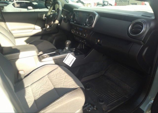 2022 TOYOTA TACOMA 4WD(VIN: 3TYCZ5ANXNT100013