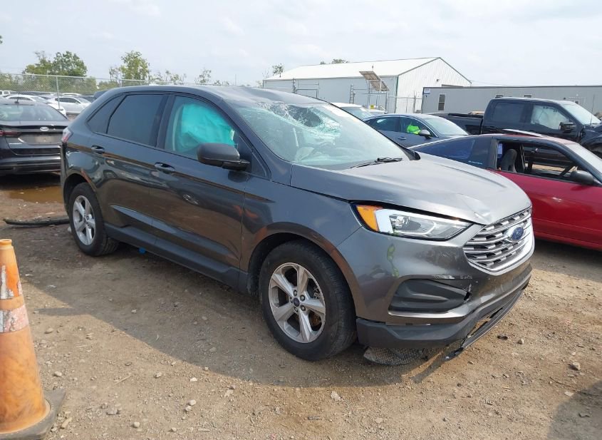 2020 FORD EDGE SE photo