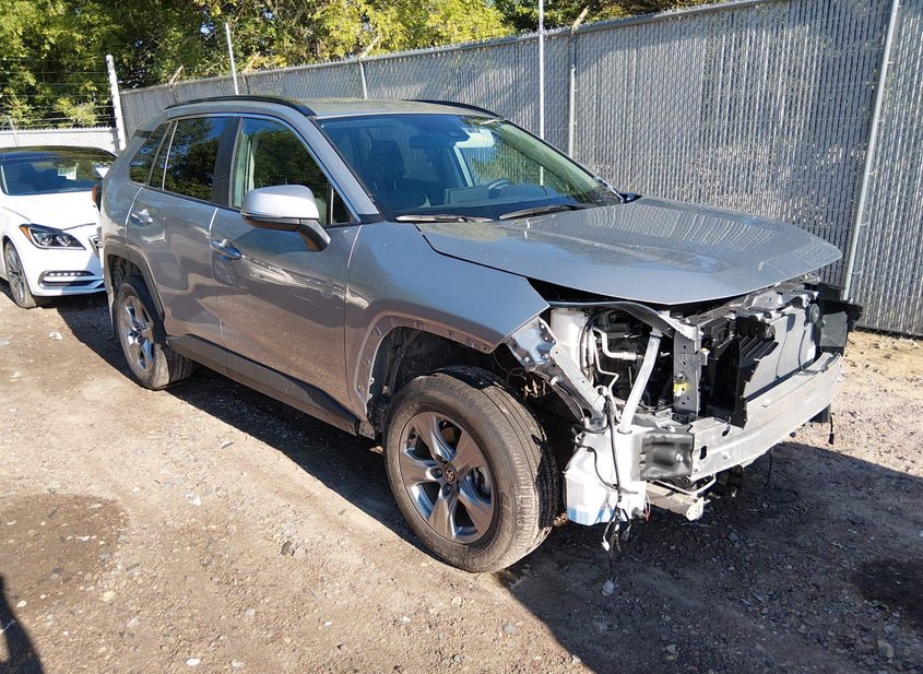 2025 Toyota Rav4 2.5L (VIN: 2T3P1RFV0SC570857)