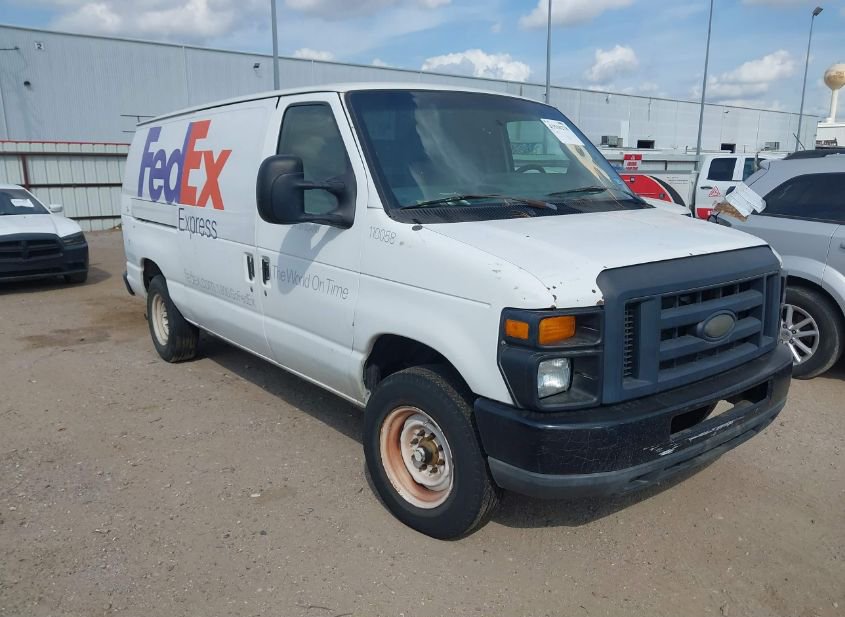 2010 FORD E-150 COMMERCIAL/RECREATIONAL photo