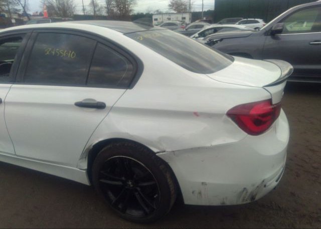 2018 BMW 3 SERIES VIN: WBA8D9G57JNU68094
