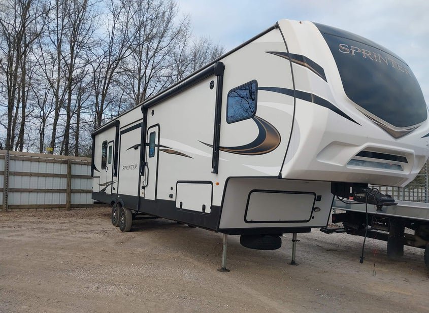 2022 Keystone Travel Trlr photo