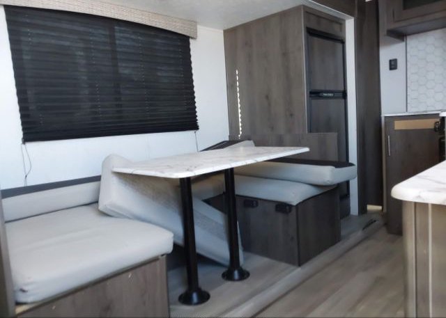 2023 VIKING 272RLS(VIN: 5ZT2VWSBXPJ132391