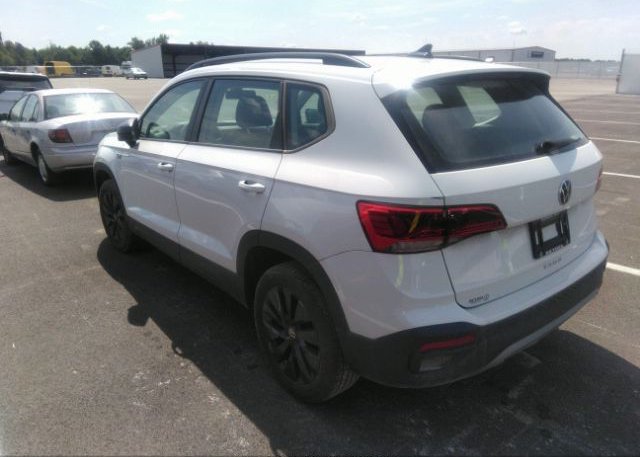 2022 VOLKSWAGEN TAOS(VIN: 3VVDX7B26NM005052