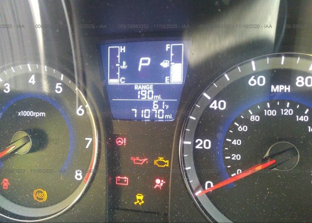 KMHCT4AE1HU271638 2017 HYUNDAI ACCENT