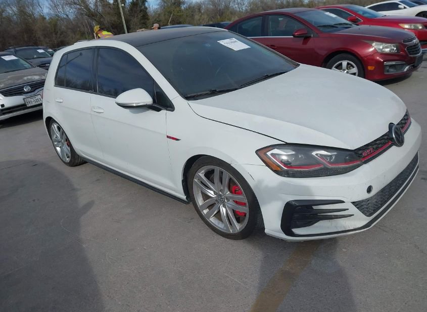 2020 VOLKSWAGEN GOLF GTI 2.0T AUTOBAHN/2.0T S/2.0T SE photo