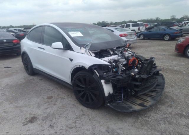 2022 TESLA MODEL X (VIN: 7SAXCBE66NF339243)