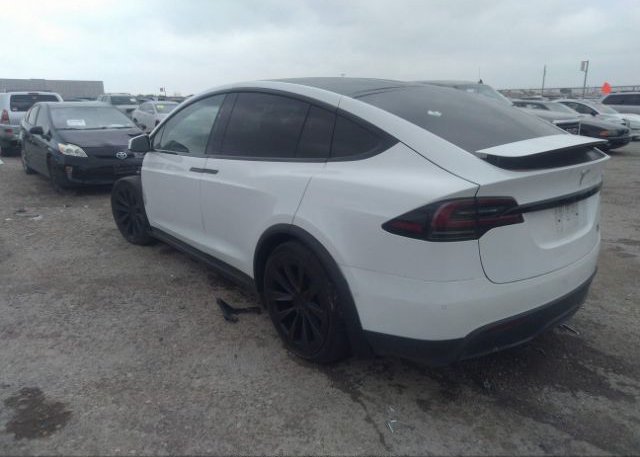 2022 TESLA MODEL X(VIN: 7SAXCBE66NF339243