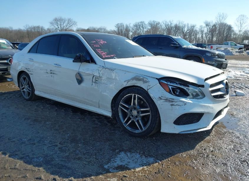 2015 MERCEDES-BENZ E 350 4MATIC photo
