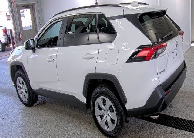 2021 TOYOTA RAV4(VIN: 2T3G1RFV3MC235501
