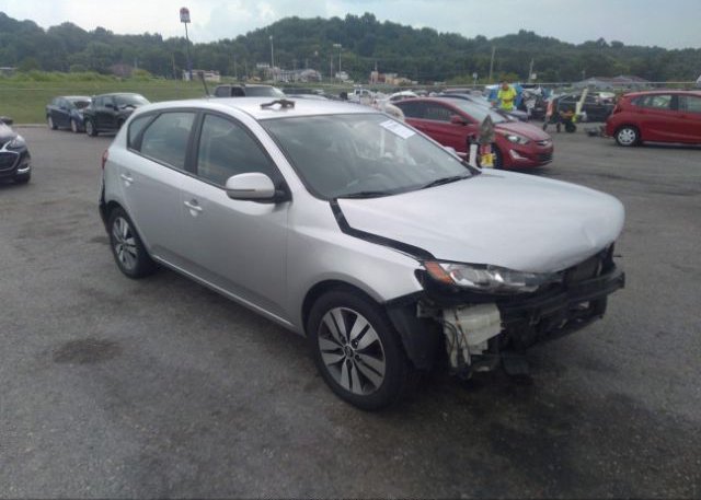 KNAFU5A29D5686511 2013 KIA FORTE 5-DOOR