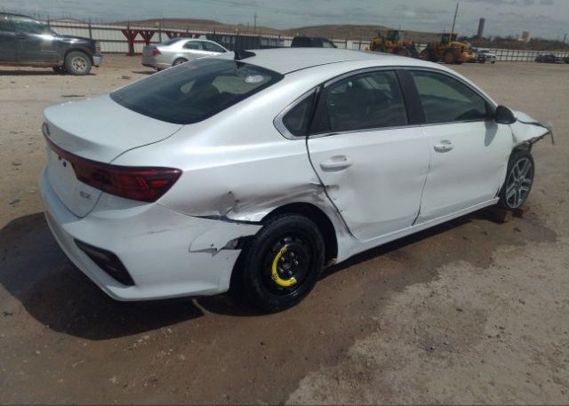 2021 KIA FORTE(VIN: 3KPF54AD2ME309390