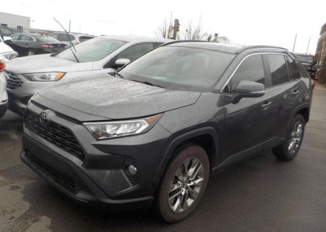 2021 TOYOTA RAV4 (VIN: 2T3C1RFV2MC093561)