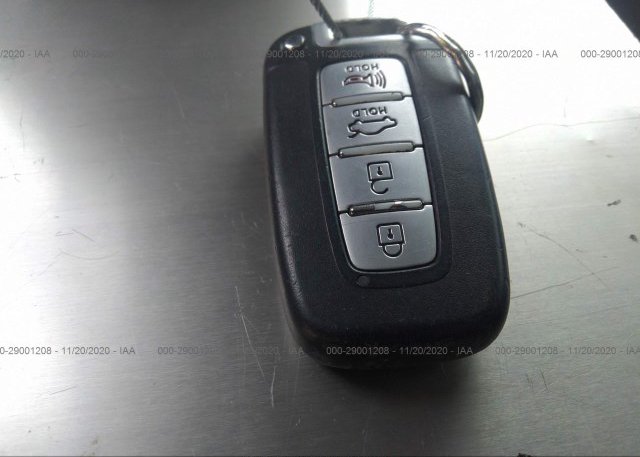 5NPEC4AC2BH294682 2011 HYUNDAI SONATA