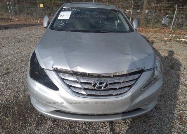 5NPEC4AC2BH294682 2011 HYUNDAI SONATA