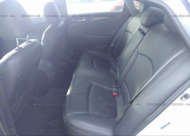 5NPEC4AC2BH294682 2011 HYUNDAI SONATA