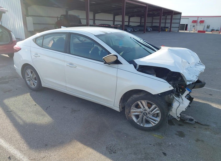 2020 Hyundai Elantra 2.0L photo