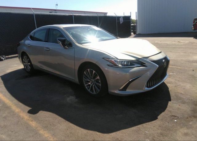 2021 LEXUS ES (VIN: 58ADZ1B11MU100484)
