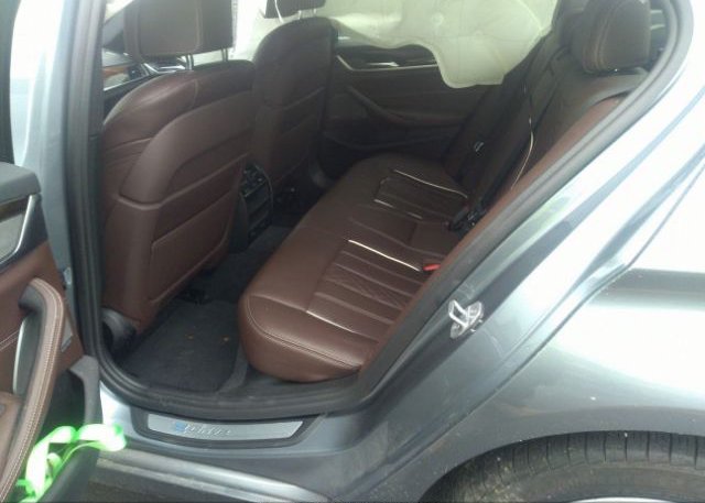 2019 BMW 5 SERIES VIN: WBAJA9C56KB388515