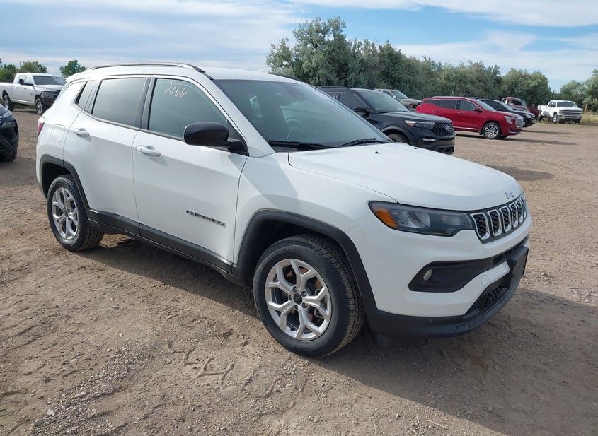 2025 Jeep Compass 2.0L photo