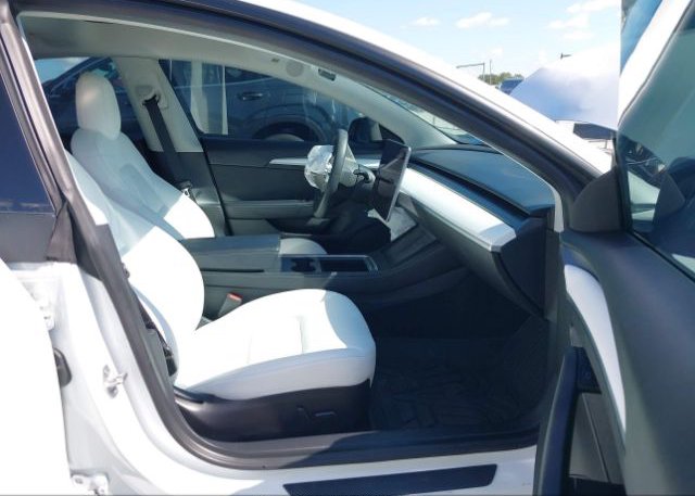 2022 TESLA MODEL 3(VIN: 5YJ3E1EB4NF169624