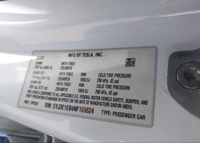 2022 TESLA MODEL 3(VIN: 5YJ3E1EB4NF169624