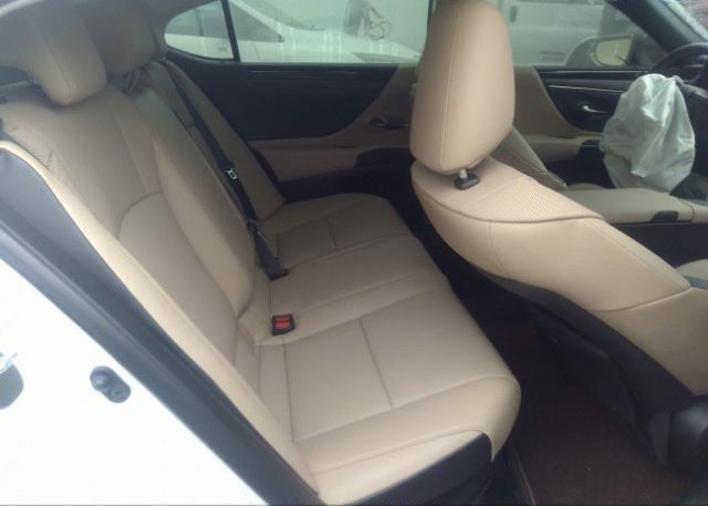 2021 LEXUS ES(VIN: 58ADA1C1XMU011051