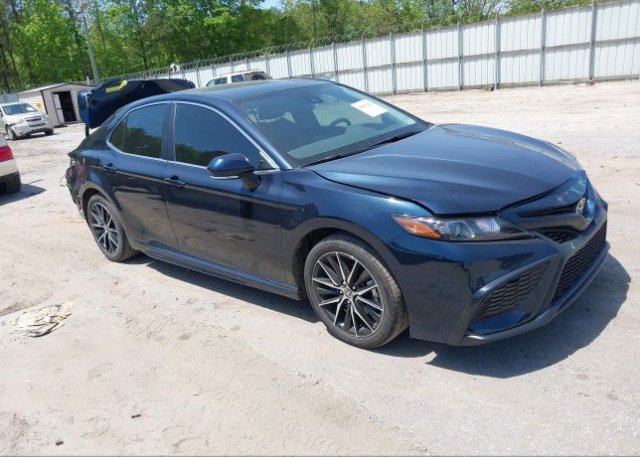 2021 TOYOTA CAMRY (VIN: 4T1T11AK6MU477848)