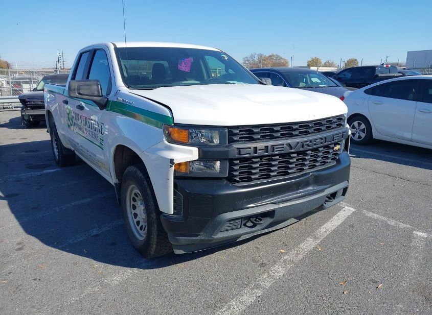2021 CHEVROLET SILVERADO 1500 4WD  STANDARD BED WT photo
