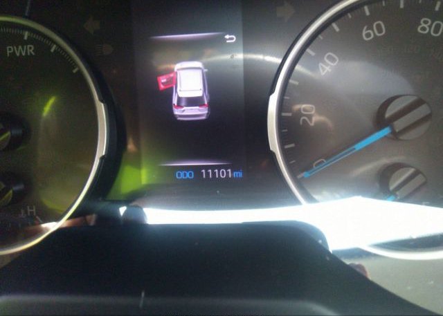 2022 TOYOTA RAV4(VIN: JTMB6RFV4ND065240