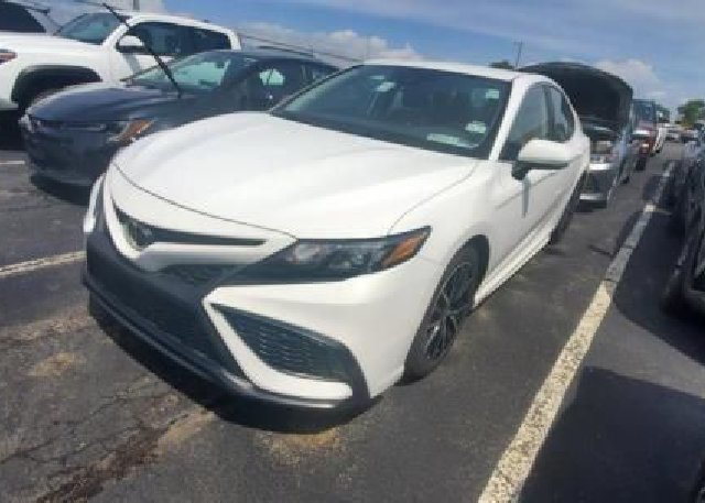 2021 TOYOTA CAMRY (VIN: 4T1G11AK2MU454312)