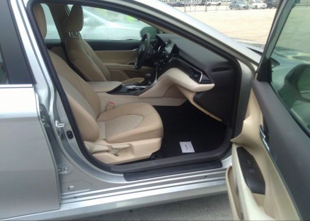 2021 TOYOTA CAMRY(VIN: 4T1C11AK7MU490348