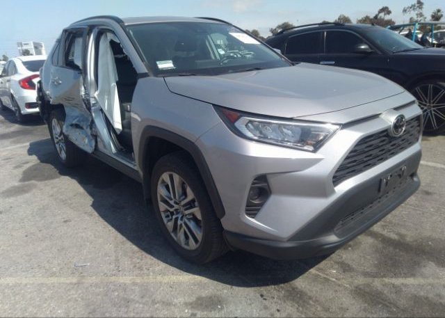2021 TOYOTA RAV4 (VIN: 2T3C1RFV2MC146730)