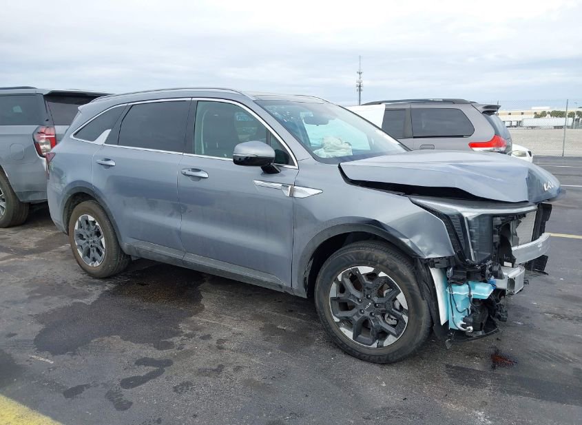 2025 Kia Sorento 2.5L photo
