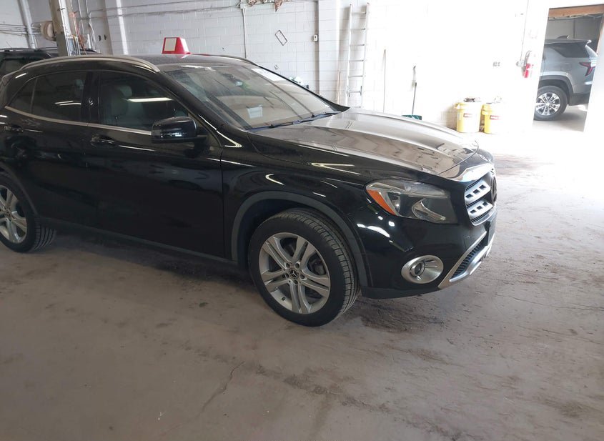 2018 Mercedes-Benz Gla 250 2.0L photo