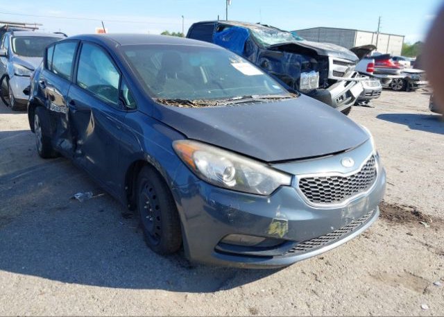 KNAFK5A8XG5547244 2016 KIA FORTE 5-DOOR